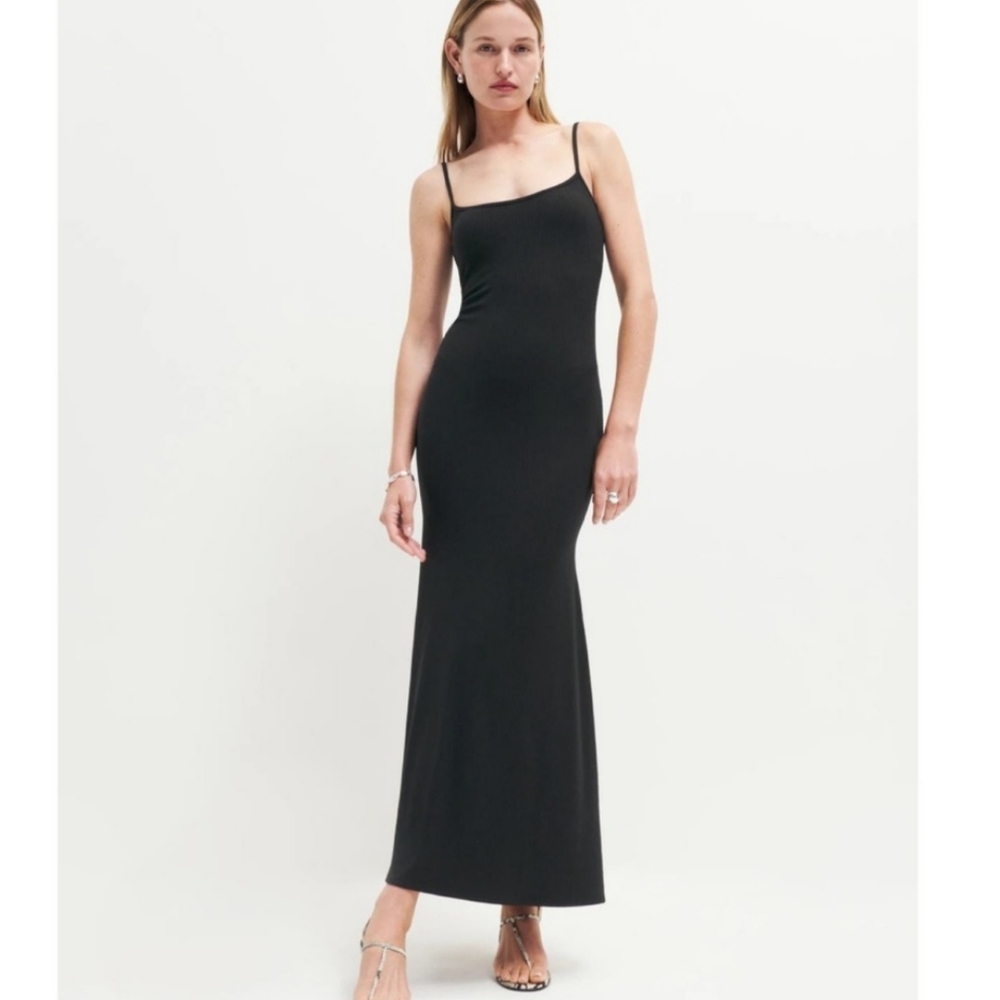 NWT Reformation Cosmo Knit Dress Black Size M